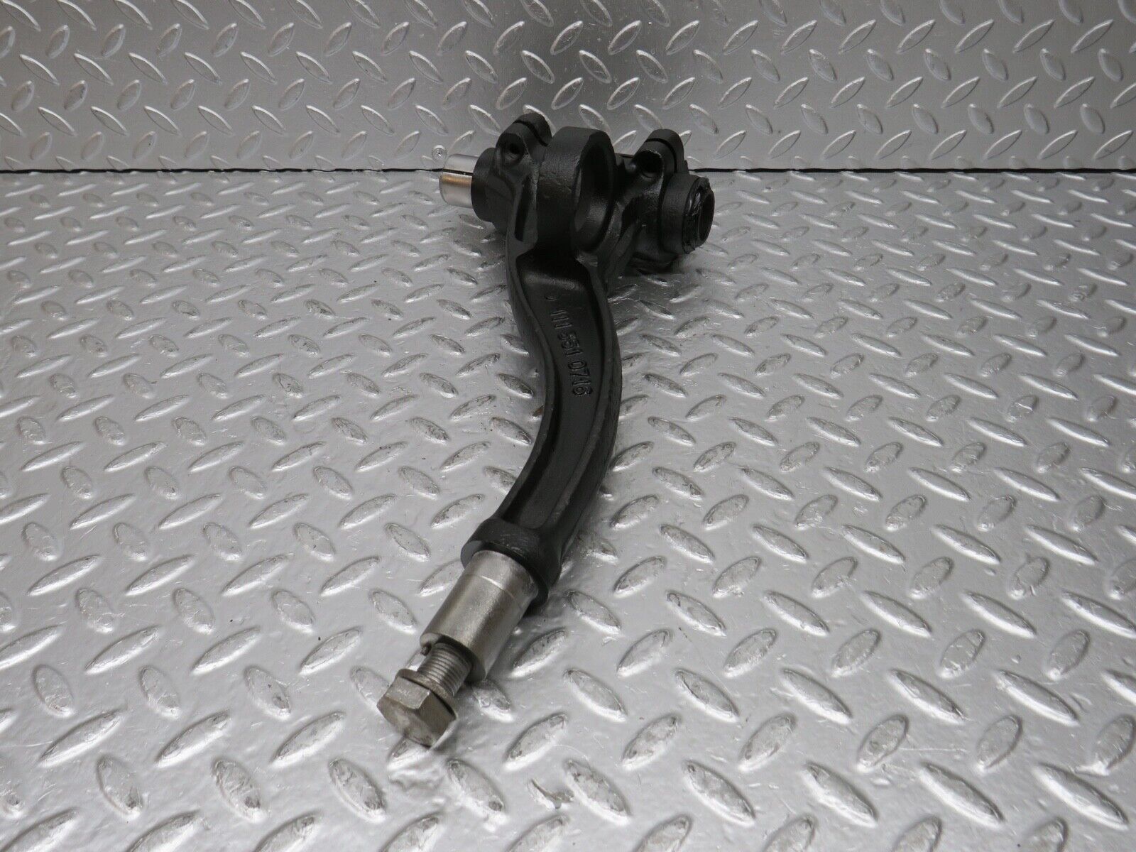 0370 Mercedes-Benz W108 280SE Differential Mounting Bracket 1113510716