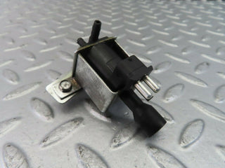 10393 Mercedes-Benz W201 190E Vacuum Control Valve Pierburg 0015407097