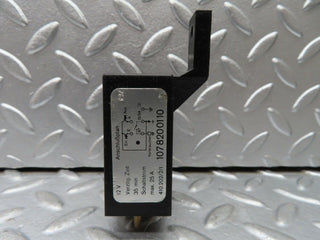 20322 Mercedes-Benz W114 280CE Coupe Rear Heated Window Relay 1078200110