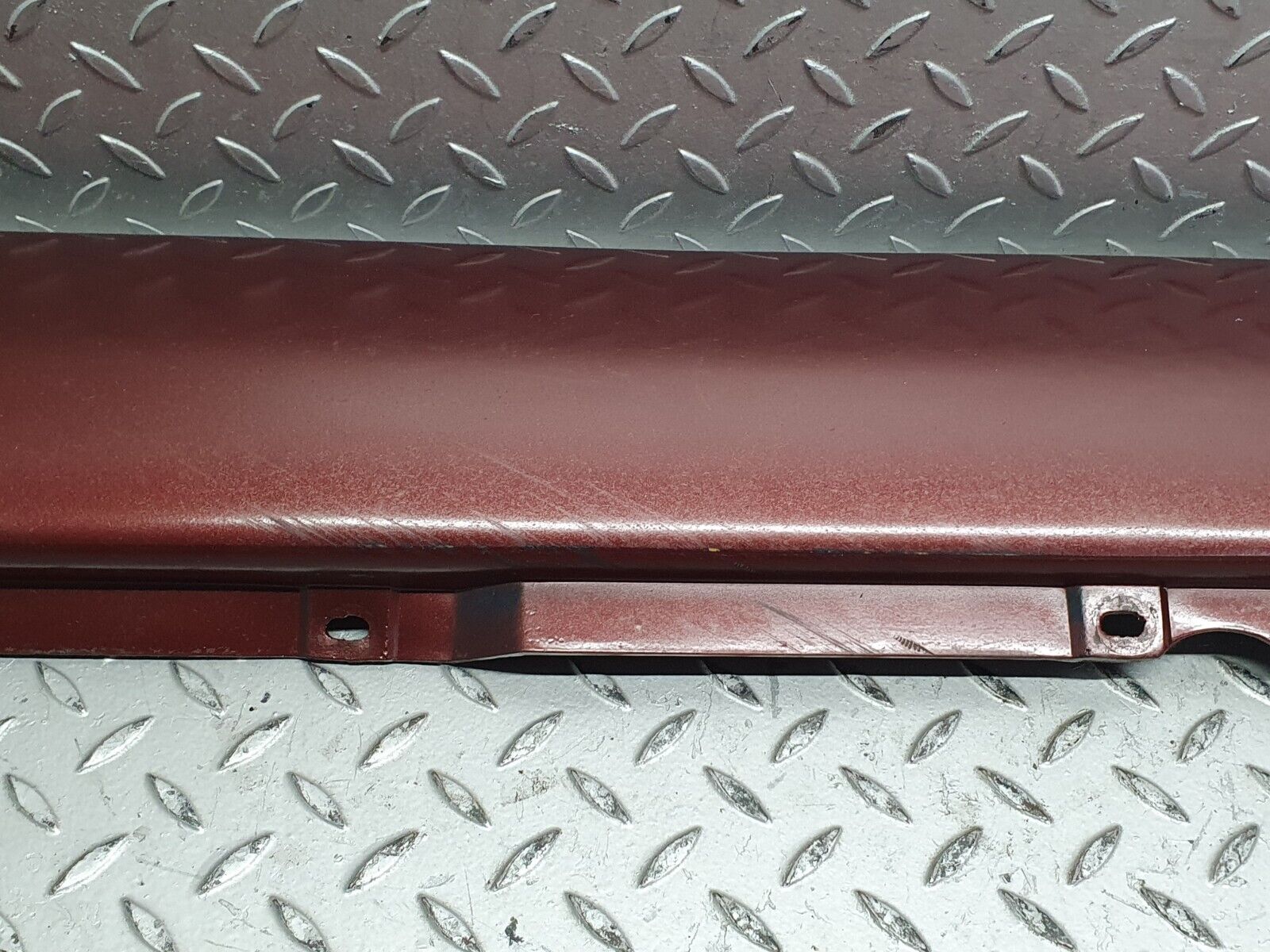 41225 Mercedes-Benz W126 300SE Side Skirt Left 1266904940 1266980330 1266980130
