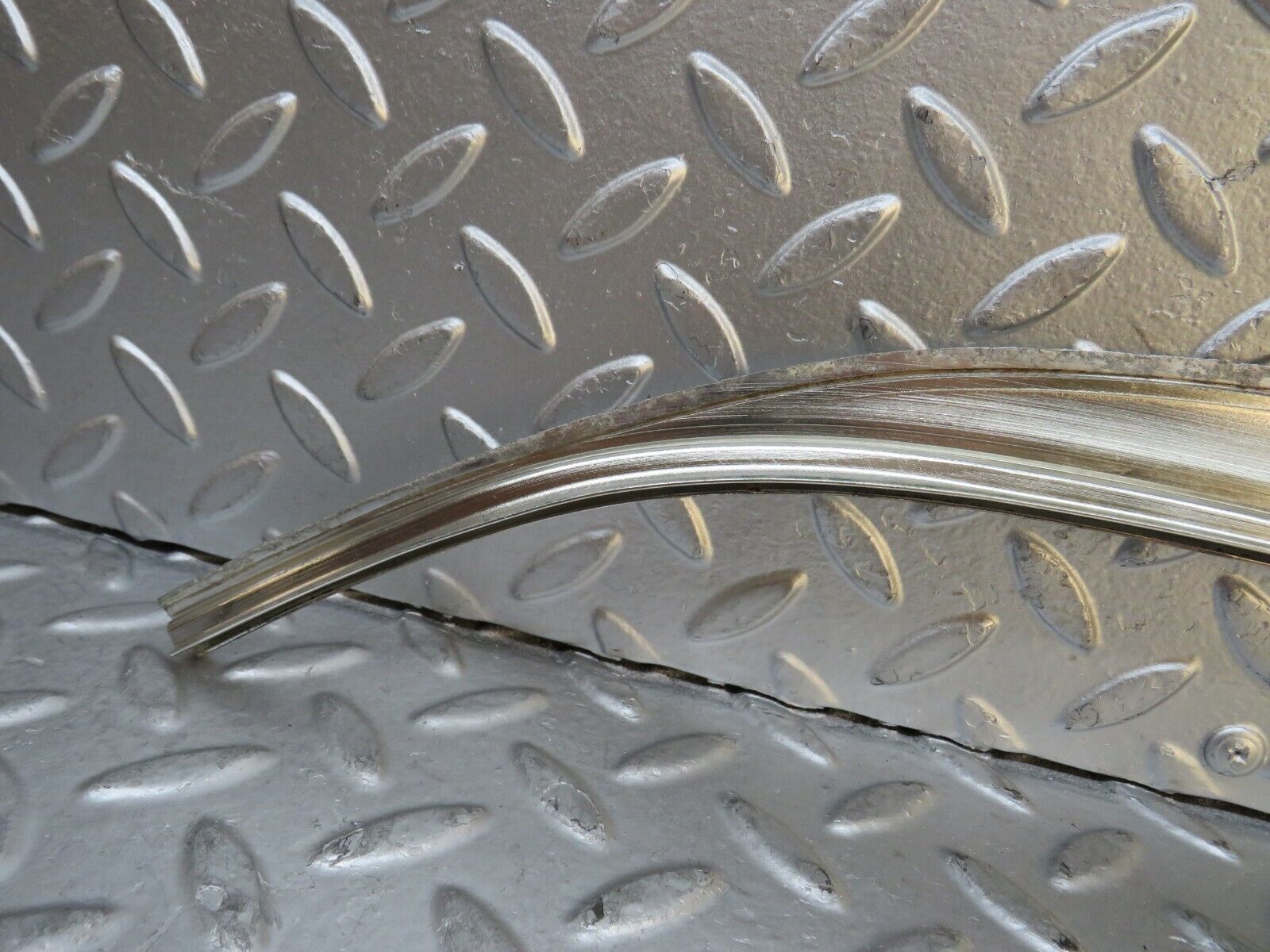 29921 Mercedes-Benz W123 230E C Pillar Exterior Chrome Trim Right Side