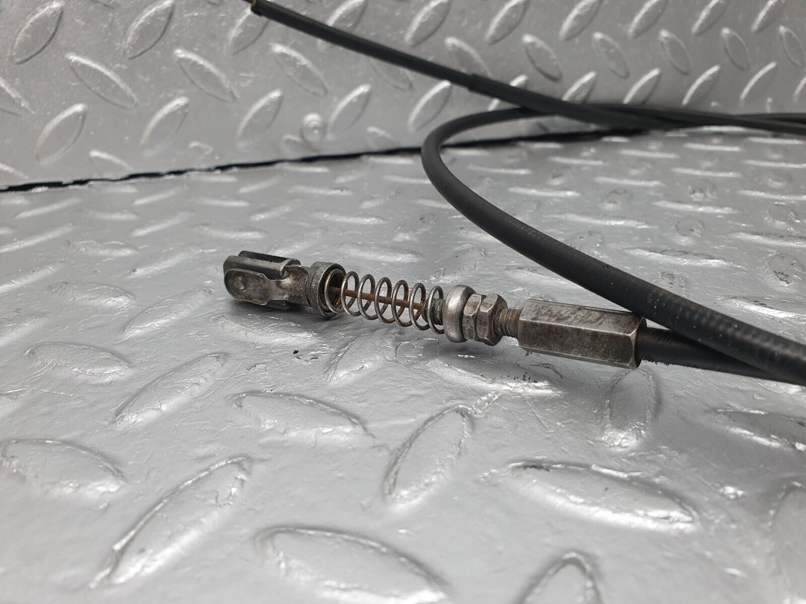 40712 Mercedes-Benz W123 300D Bonnet Release Cable
