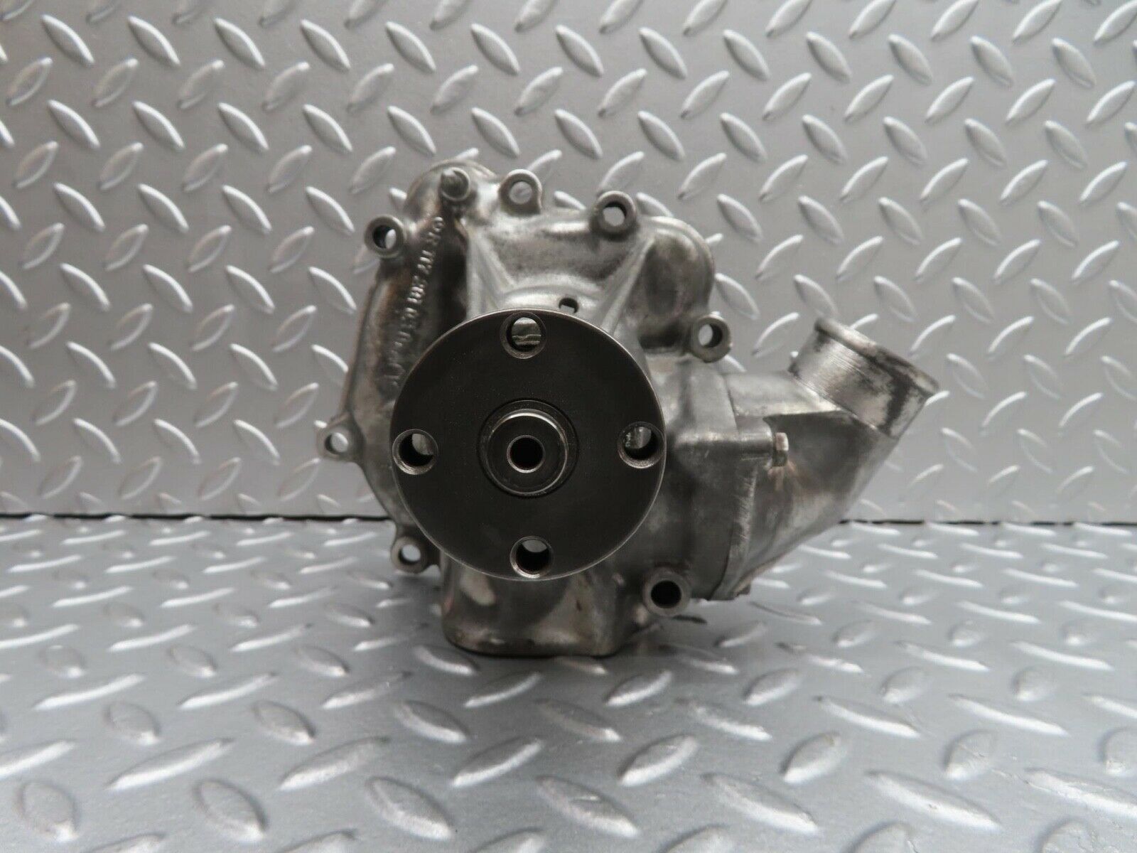 14361 Mercedes-Benz W116 350SE Water Pump With Thermostat Housing 1172010201 1162030374