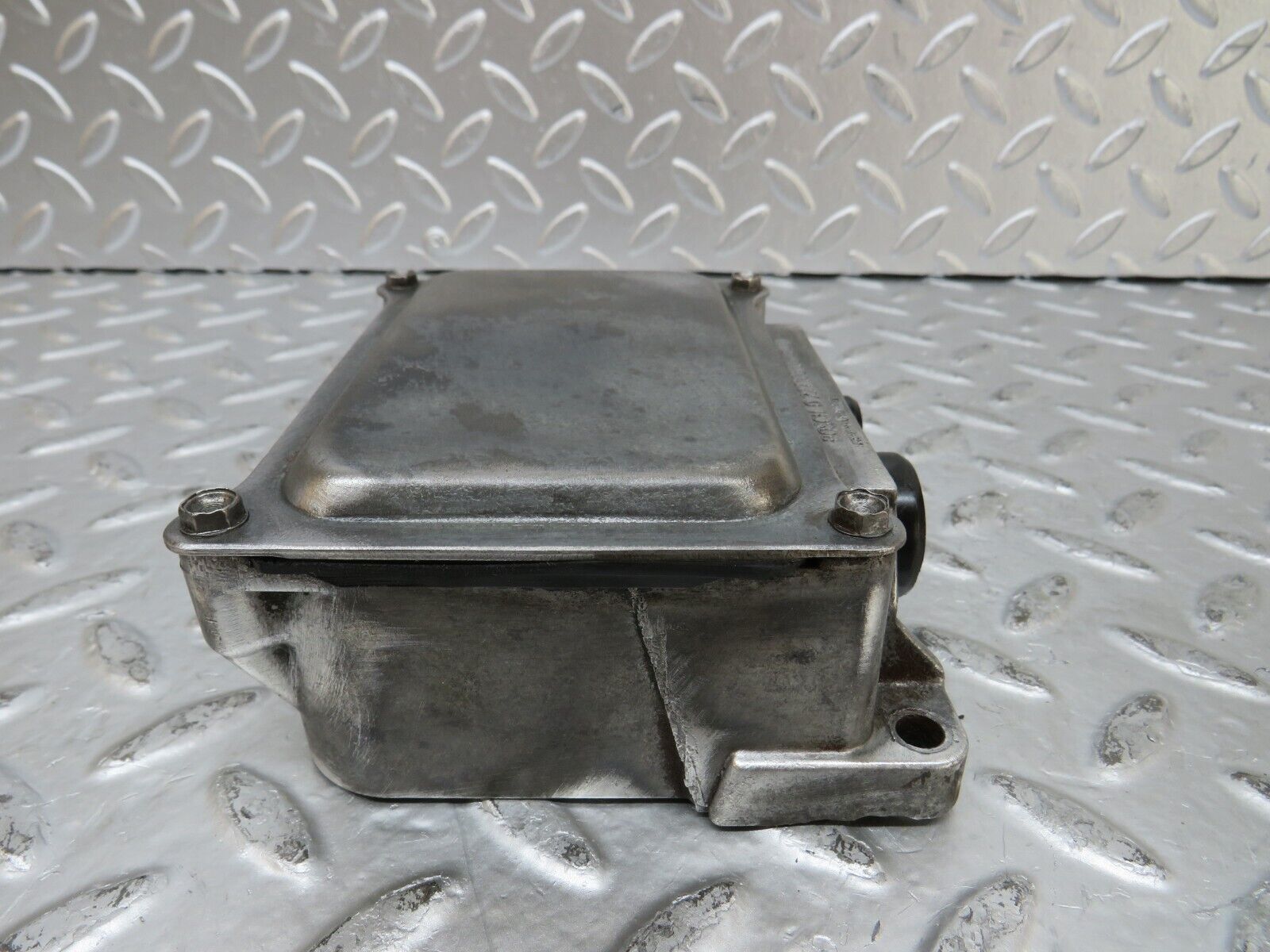 26261 Mercedes-Benz W116 450SE Ignition Control Unit Bosch 0227100001