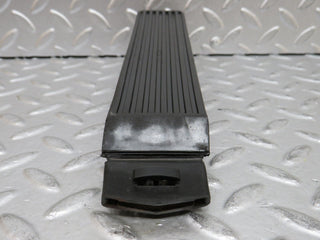W123 accelerator pedal with rubber used OEM