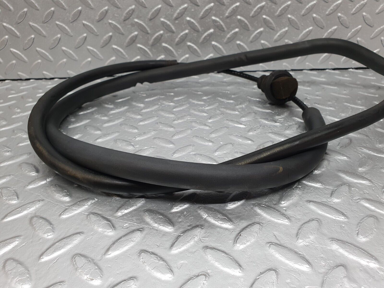 41572 Mercedes-Benz W124 200E Speedometer Cable Automatic Gearbox 1245400568