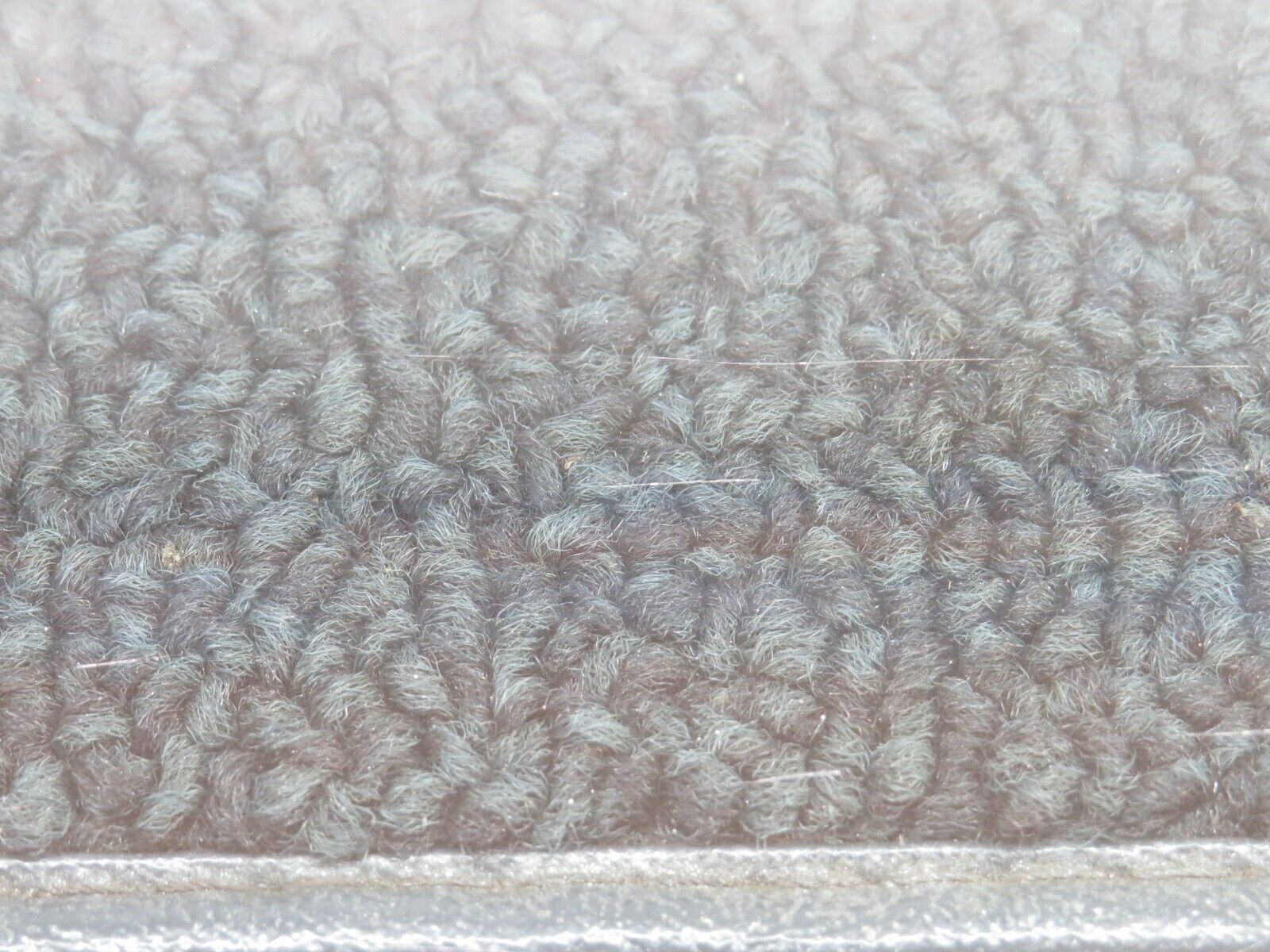 37512 Mercedes-Benz W109 300SEL Rear Right Door Window Glass