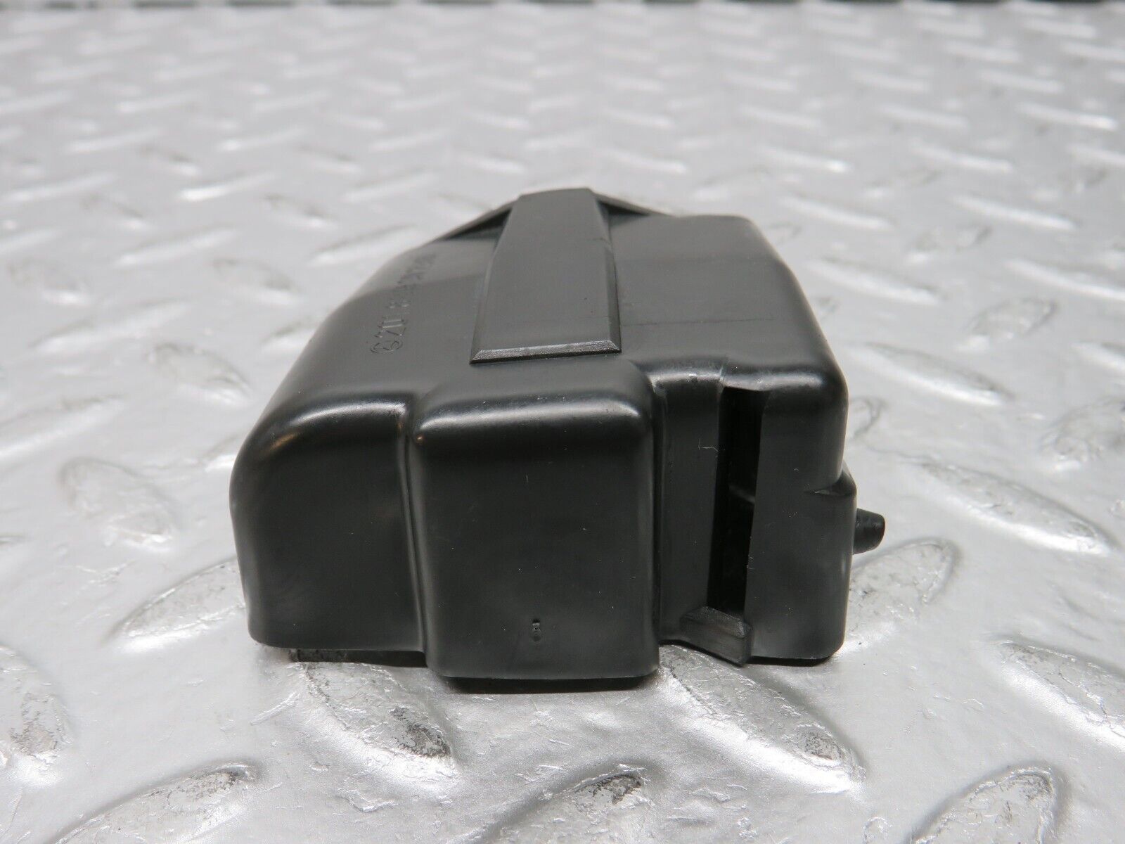 30708 Mercedes-Benz W201 190E 2.0L Hood Bonnet Lock Cover 2018890025