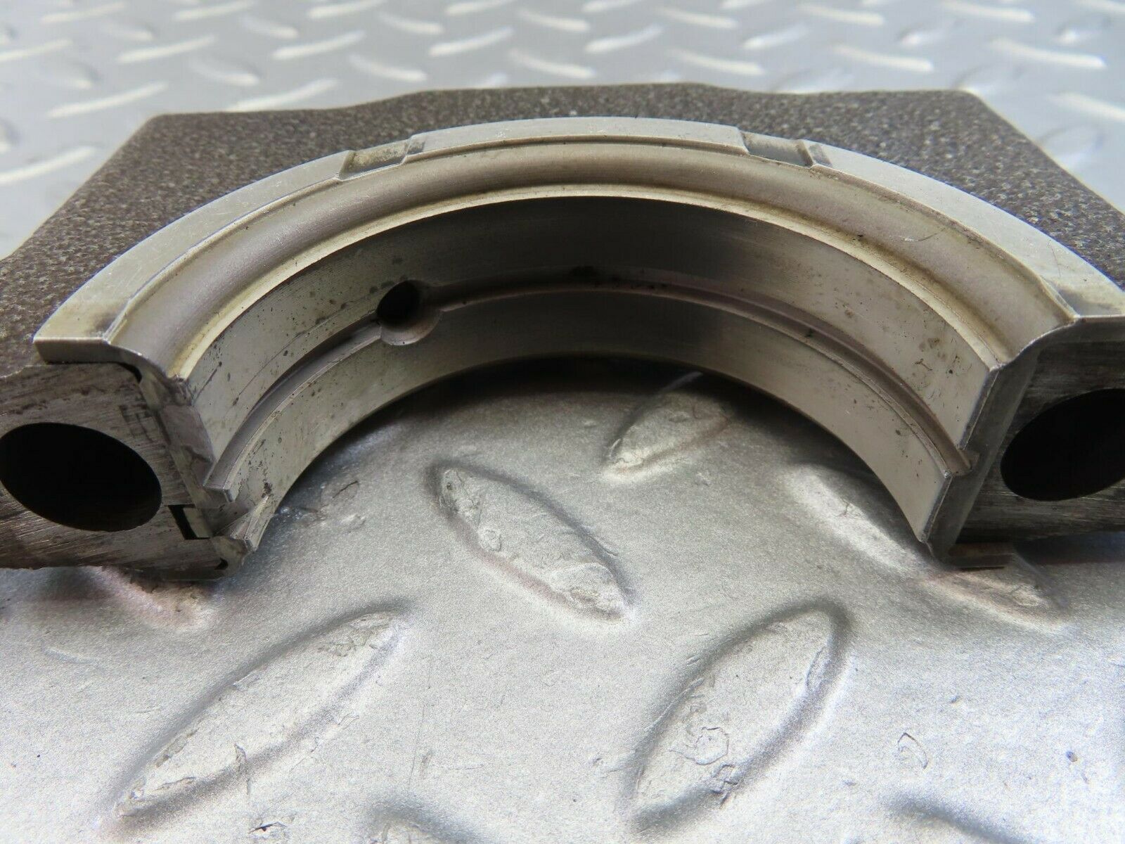 9872 Mercedes-Benz C123 280CE Coupe Crankshaft Bearing Holder Block 1080110113