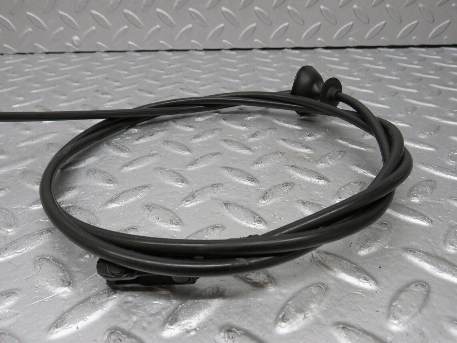 36710 Mercedes-Benz W201 190E 2.0L Bonnet Release Cable