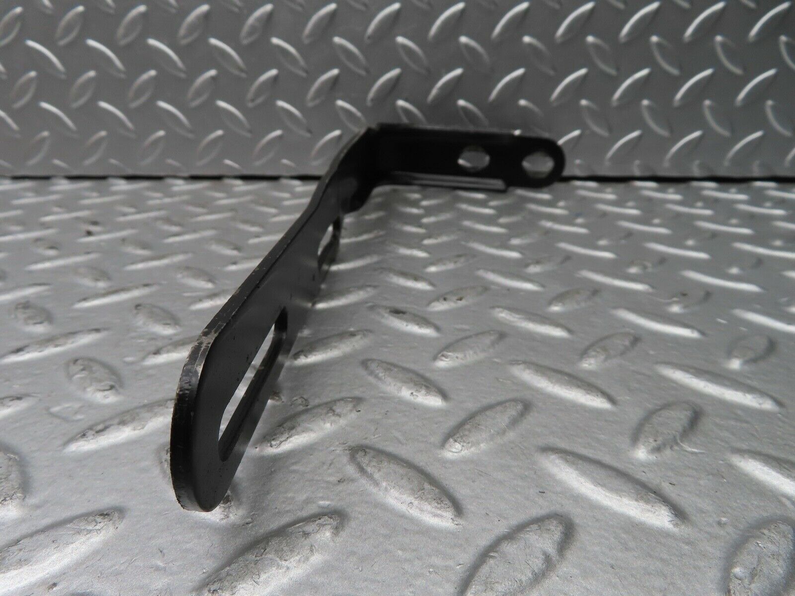 21400 Mercedes-Benz R129 300SL Coupe Exhaust Bracket
