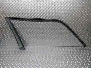 31183 Mercedes-Benz S124 220TE Wagon Front Right Door Exterior Frame Trim