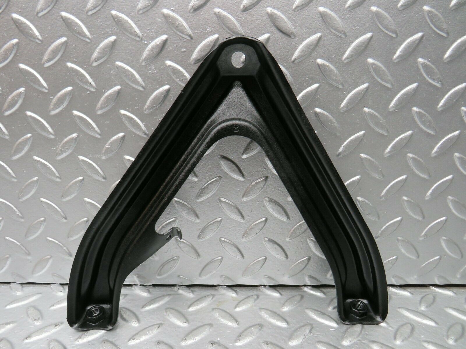 23054 Mercedes-Benz C123 230CE Coupe Air Intake Manifold Bracket