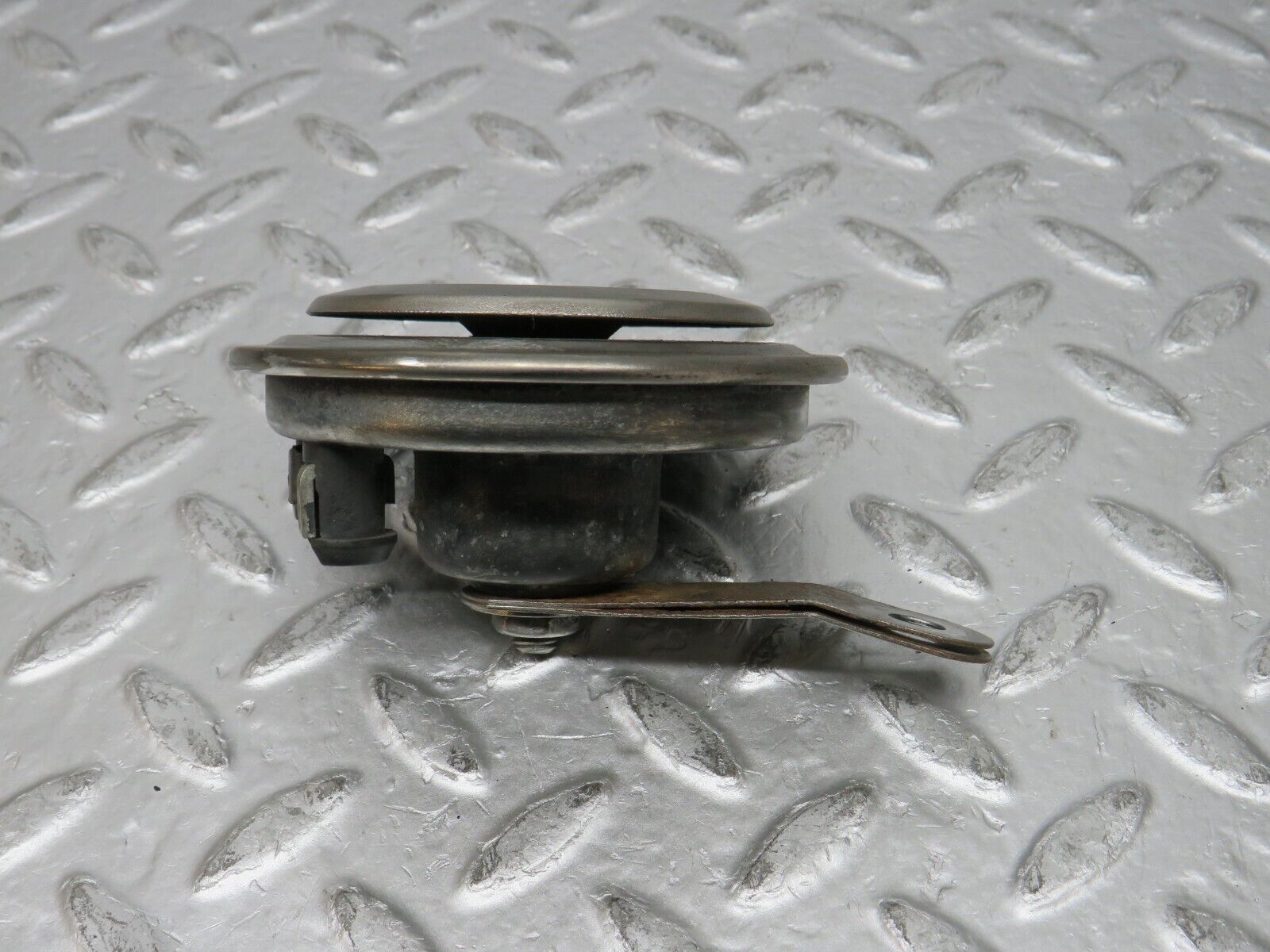 31786 Mercedes-Benz W201 190LE 1.8L Horn Bosch CH2001 0035427420