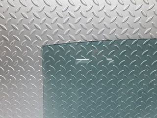 40782 Mercedes-Benz W123 300D Rear Left Door Window Glass