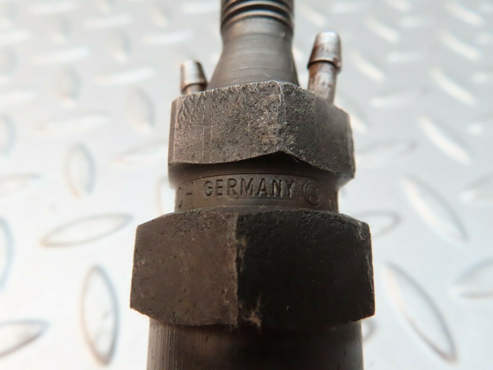 0325 Mercedes-Benz W115 220D Diesel Fuel Injector KCA30SD27/4