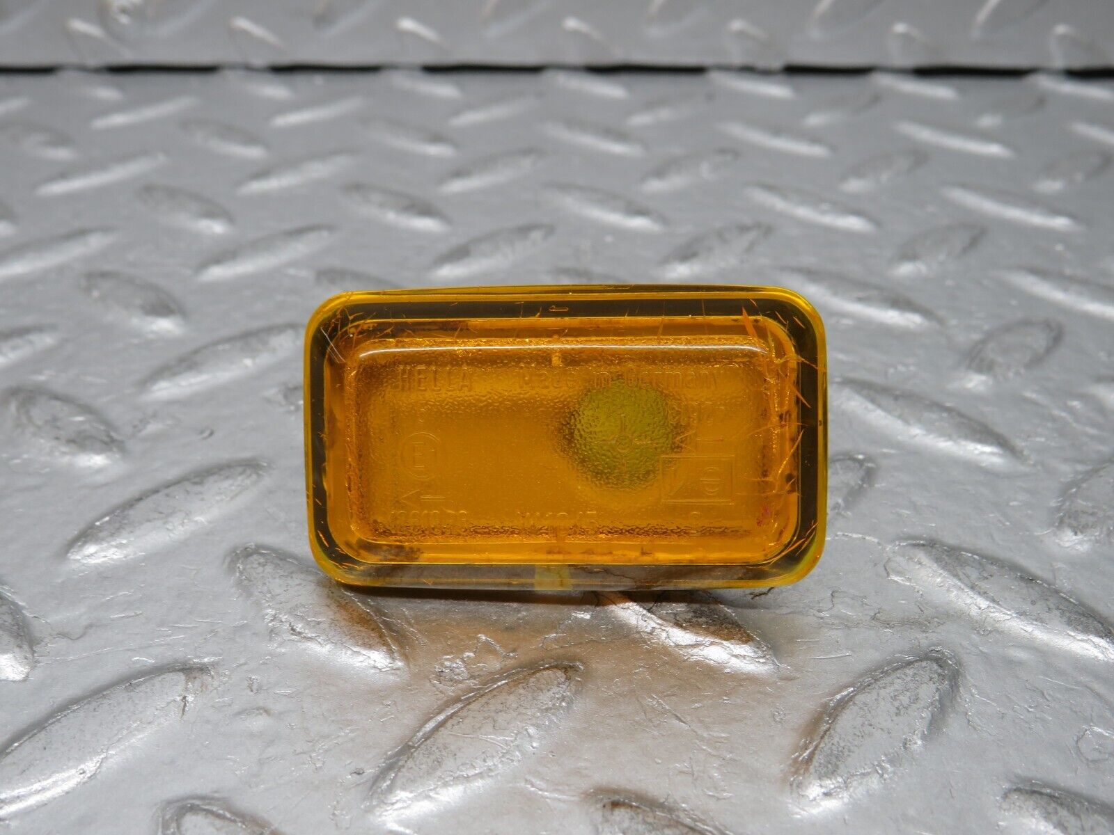 29979 Porsche 924 Wing Indicator Hella 161949101