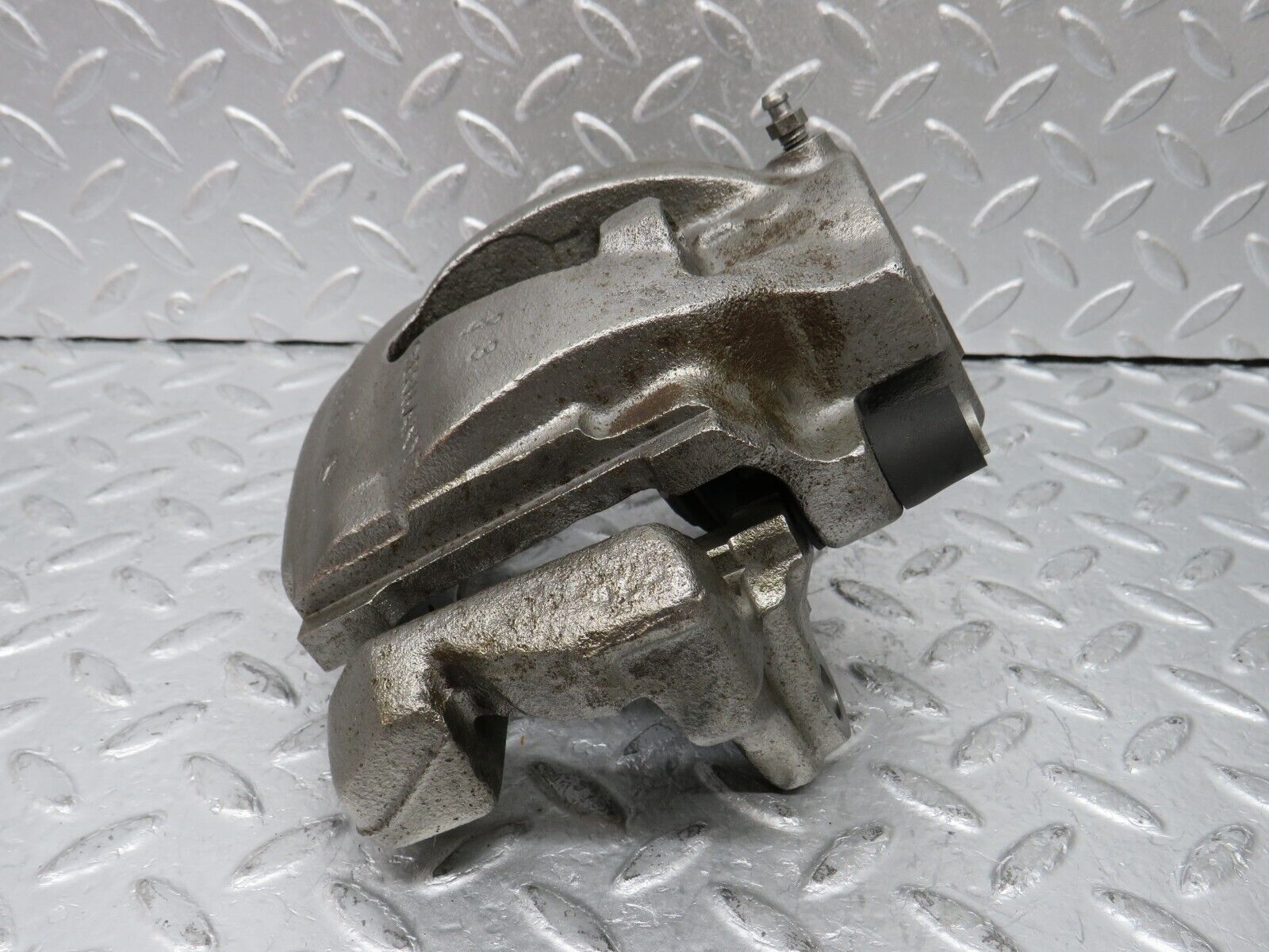 35023 Mercedes-Benz W210 320E Front Right Brake Caliper ATE 57/28/300