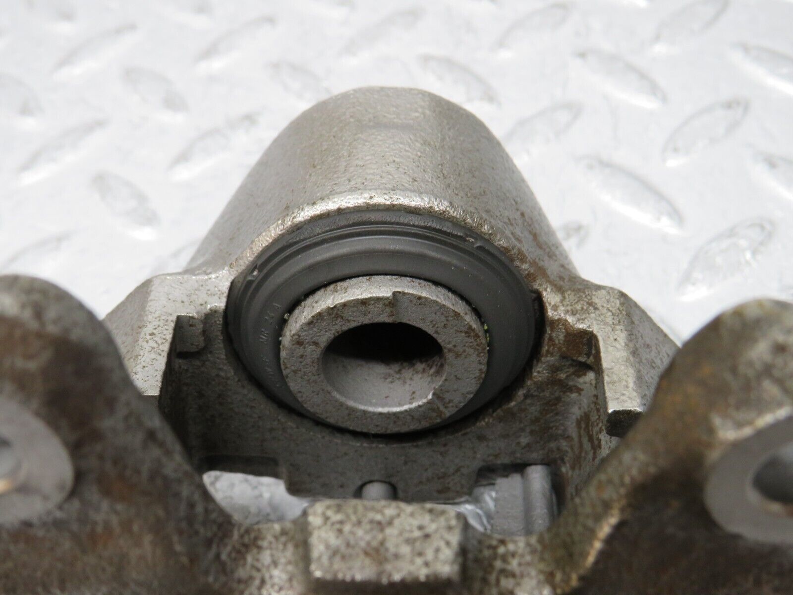 35025 Mercedes-Benz W210 320E Rear Left Brake Caliper ATE 36/290