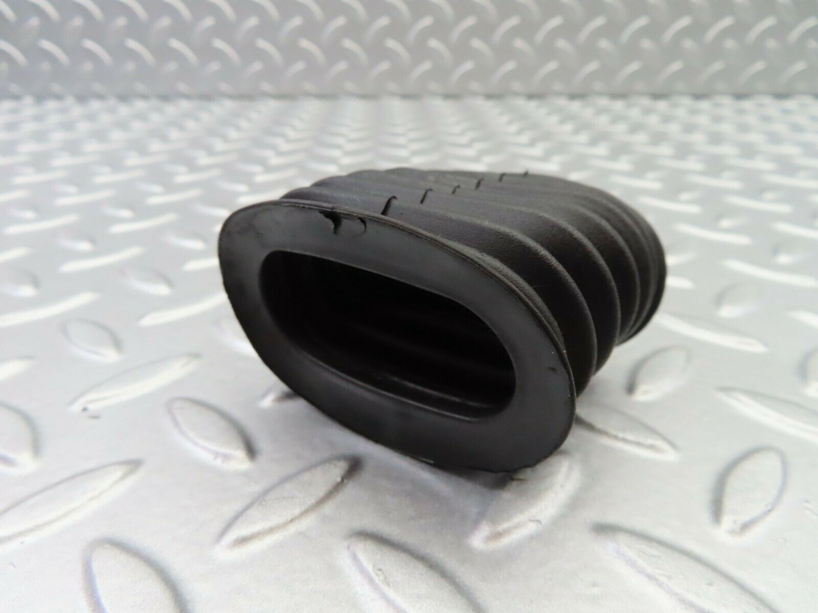 6544 Mercedes-Benz S124 E220 Wagon Rear Door Wire Protector Rubber 1248210597