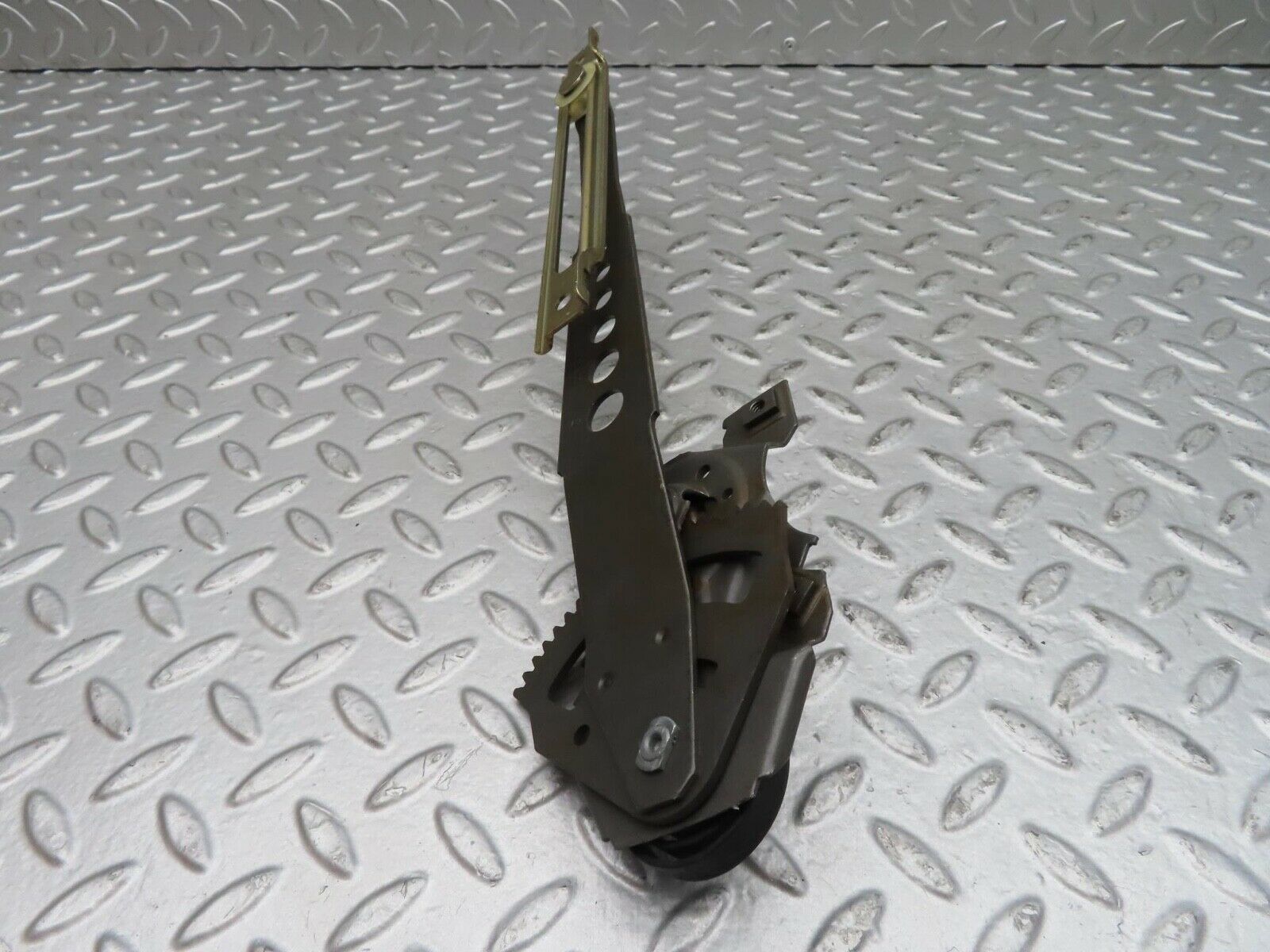 7034 Mercedes-Benz W123 230E Rear Left Manual Window Regulator