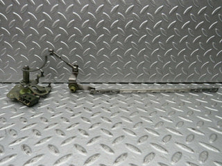 W123 Wagon throttle linkage used OEM