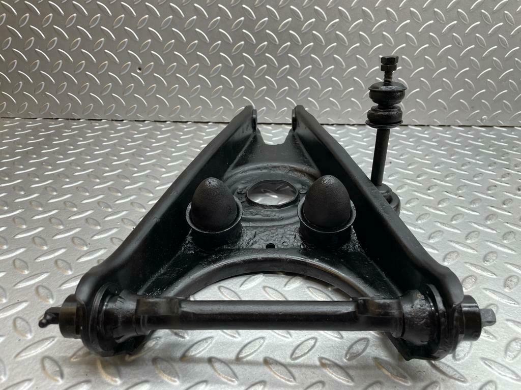 0126 Mercedes-Benz W120 PONTON Front Left Lower Control Arm