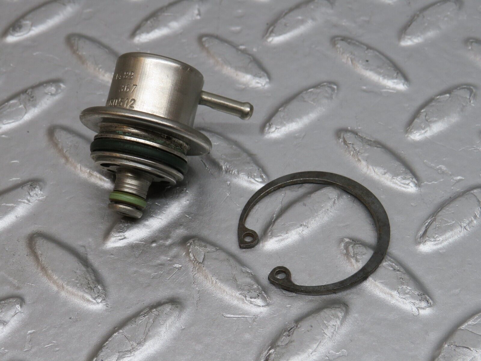 38111 Mercedes-Benz A124 320E Cabriolet EGR Exhaust Gas Recirculation Valve