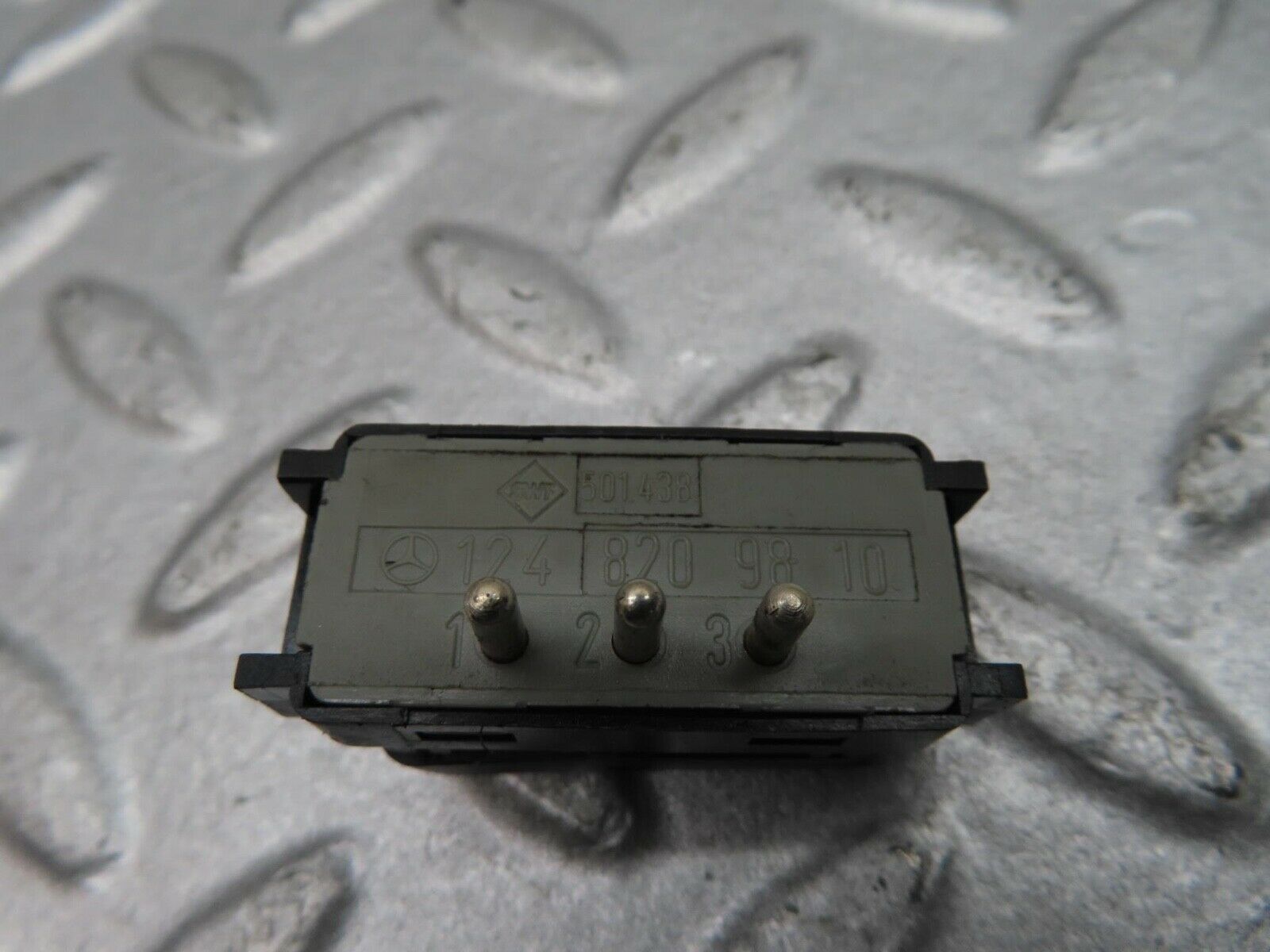 16396 Mercedes-Benz W124 260E Interior Dome Light Switch 1248209810