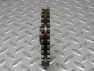 0272 Mercedes-Benz W123 220D Camshaft Timing Gear 1210520201