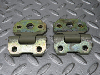 W201 Baby Benz left door hinge pair used OEM