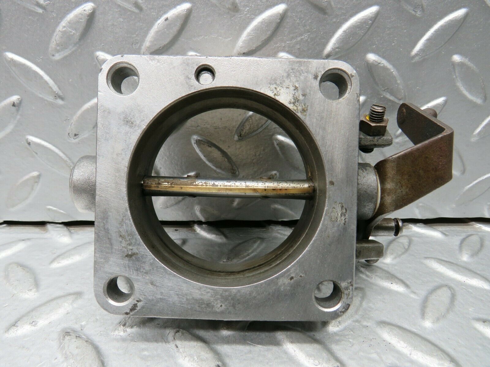 22175 Mercedes-Benz S123 280TE Wagon Throttle Body Valve