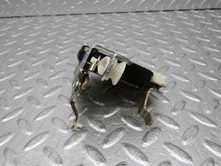 32453 Mercedes-Benz S124 300TE Wagon Front Left Door Lock Mechanism