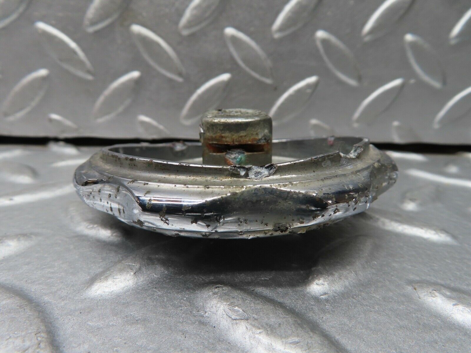 18681 Mercedes-Benz W120 W121 Ponton Front Emblem Base Holder 101808880217