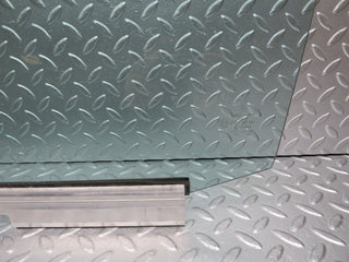 30930 Mercedes-Benz W201 190E 2.0L Front Left Door Window Glass