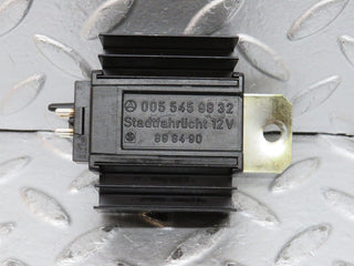 32383 Mercedes-Benz S124 300TE Wagon ECU Relay 0055459832