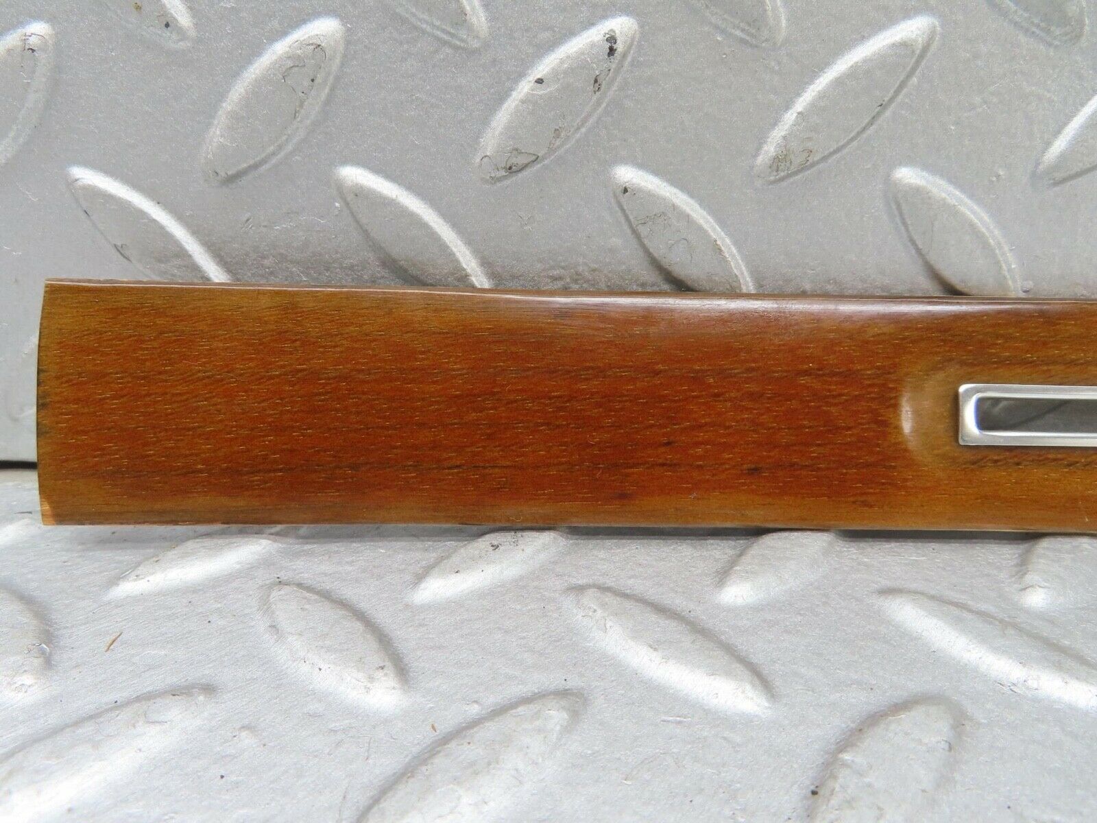 13583 Mercedes-Benz W123 200 Dashboard Wood Trim Zebrano
