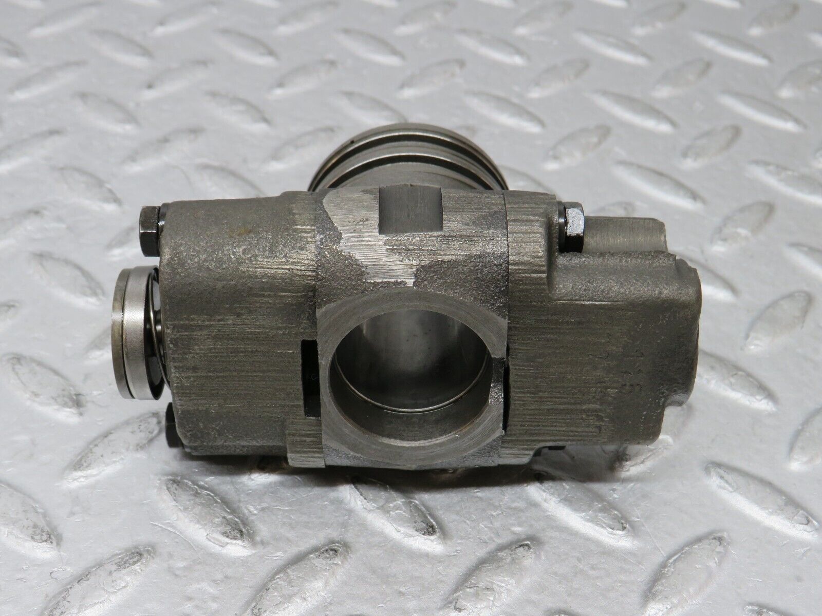 36411 Mercedes-Benz R107 450 Automatic Gearbox Governor 722.002