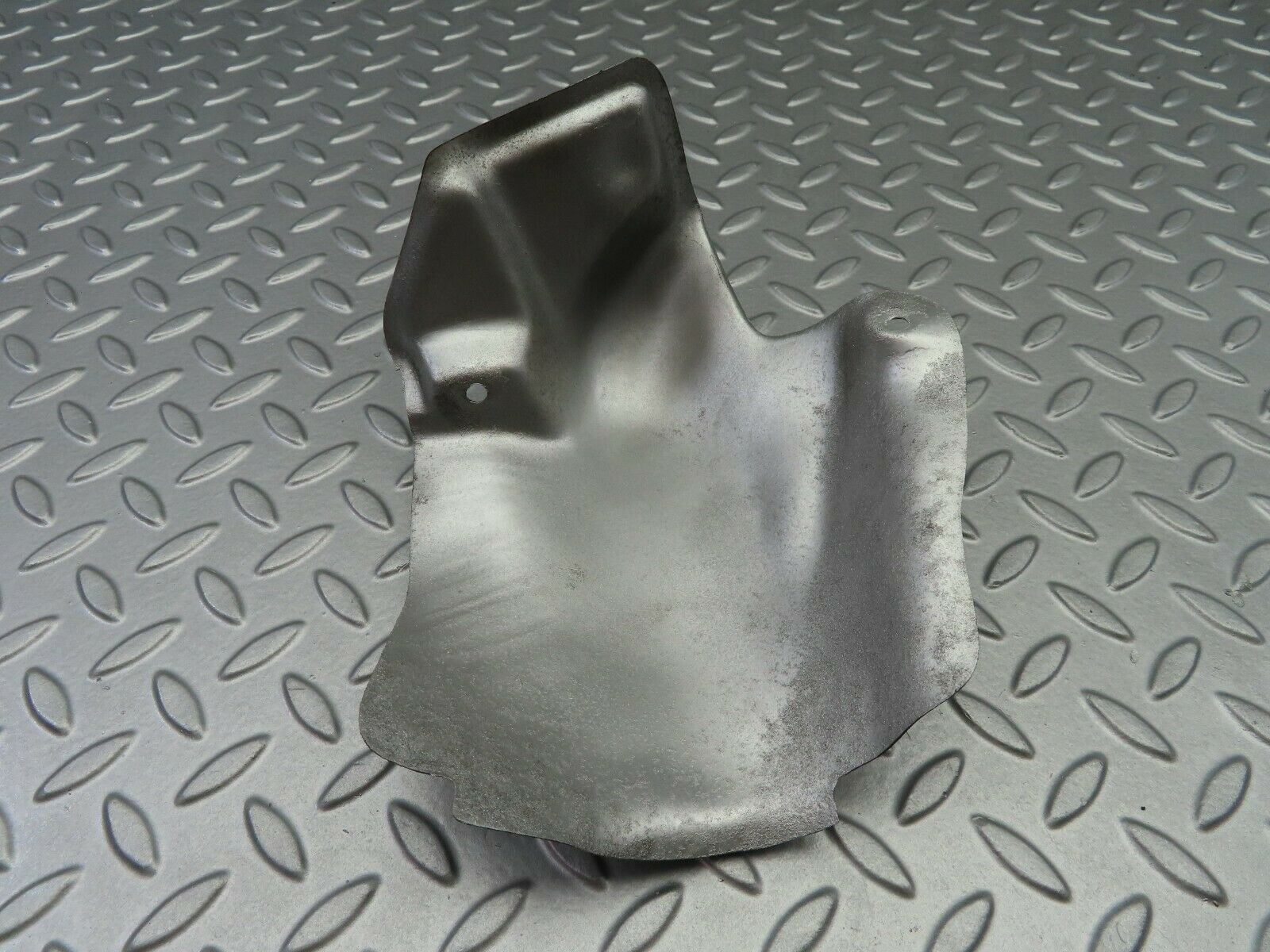 6768 Mercedes-Benz S124 E220 Wagon Exhaust Heat Shield