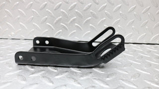 37229 Mercedes-Benz C126 420SEC Coupe Alternator Generator Bracket