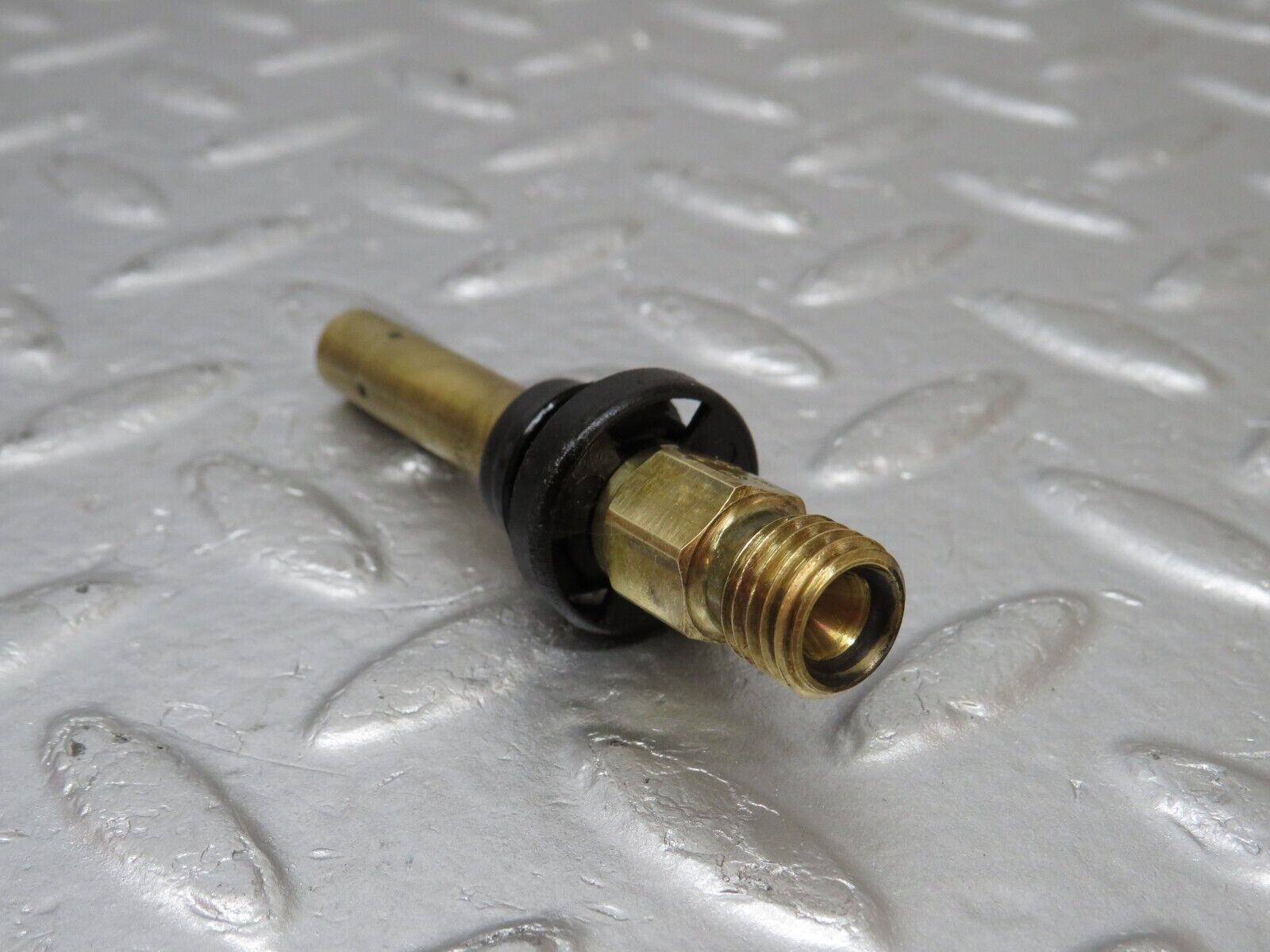 34475 Mercedes-Benz C126 380SEC Coupe Fuel Injector Bosch 0437502047