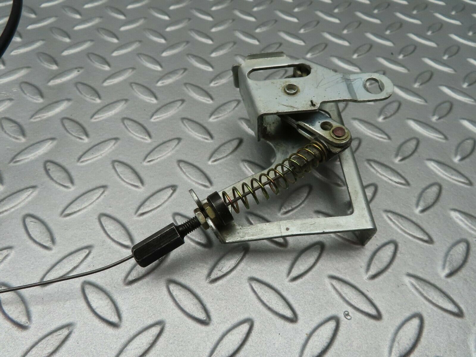 5187 Mercedes-Benz R107 350SL Coupe Soft Top Mechanism Lock With Cable Right Side