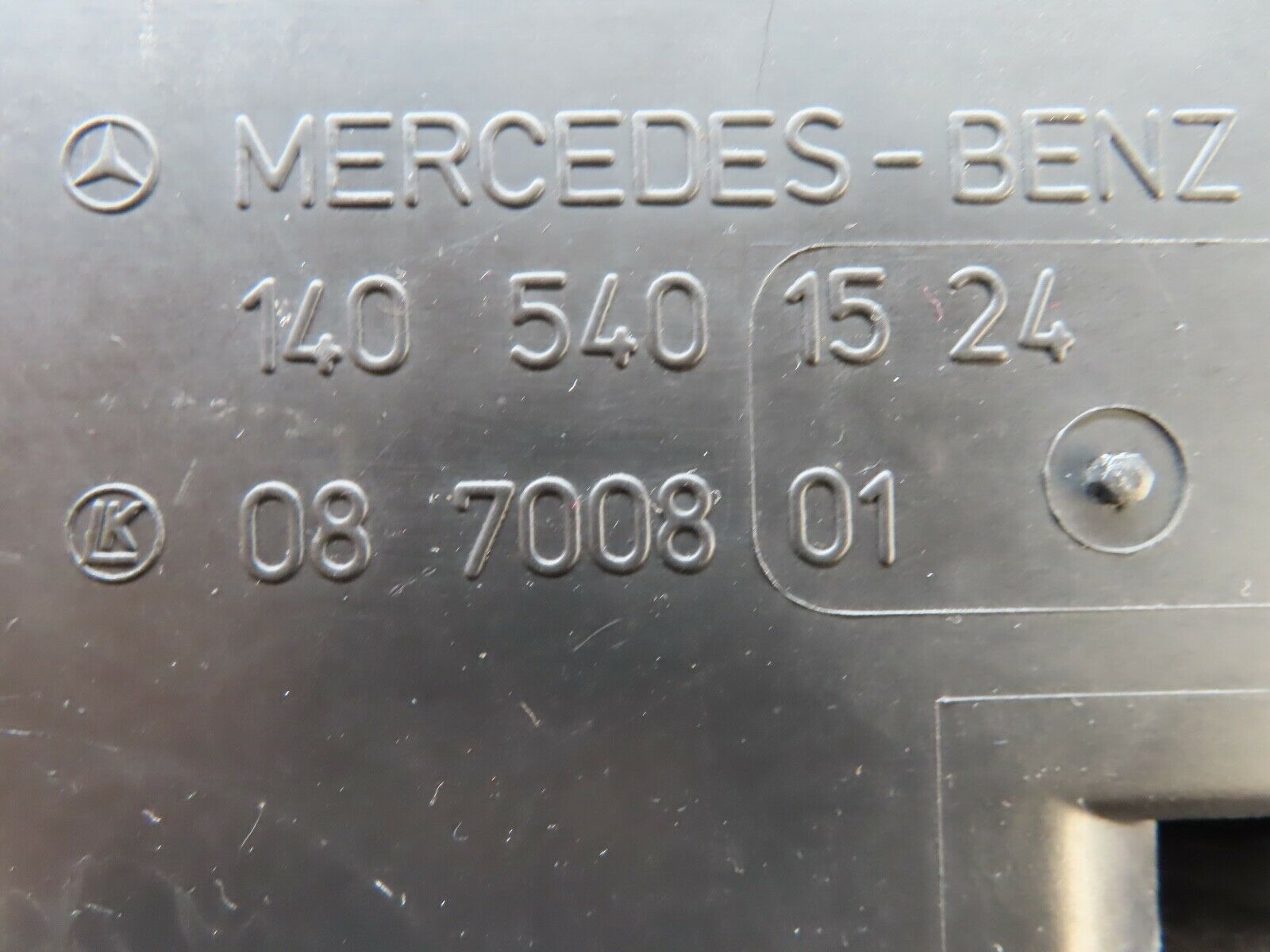 19646 Mercedes-Benz C140 CL420 Coupe Ecu Control Unit Housing 1405401524