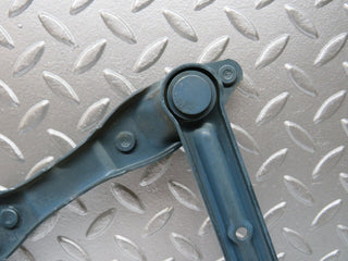 30700 Mercedes-Benz W201 190E 2.0L Bonnet Hinge Right Side