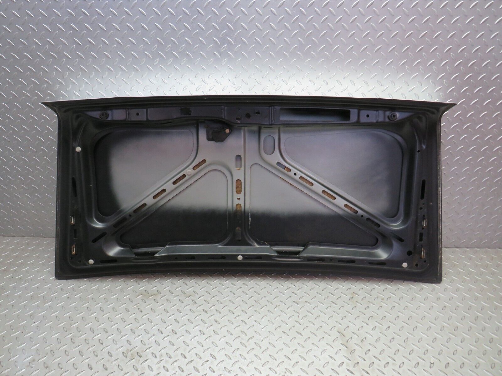 39538 Mercedes-Benz R129 320SL Coupe Boot Lid Trunk Door