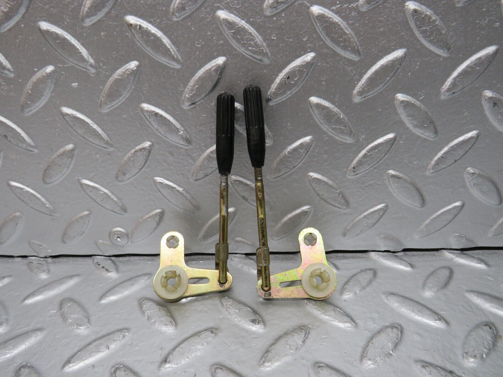 30717 Mercedes-Benz W201 190E 2.0L Rear Door Lock Knob Pair