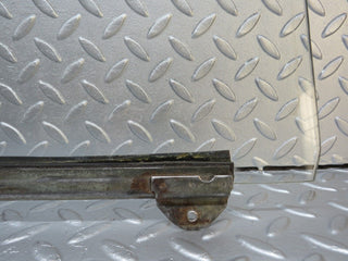 40267 Mercedes-Benz W110 230 Front Right Door Window Glass