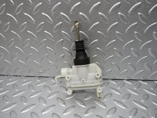 31395 Mercedes-Benz S124 220TE Door Lock Vacuum Actuator Hella Front Right