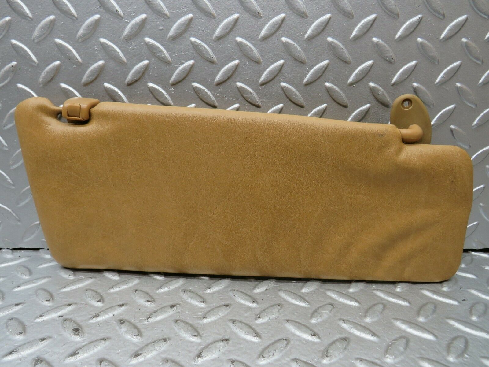 22044 Mercedes-Benz S123 280TE Wagon Sun Visor Right Side