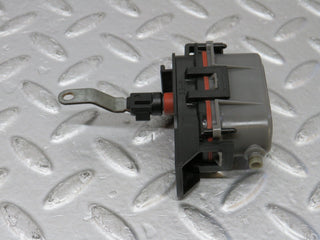 R129 SL heater vacuum actuator used OEM